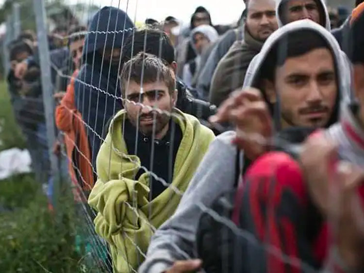 英国拟将非法移民遣送至卢旺达，联合国难民署：不可接受